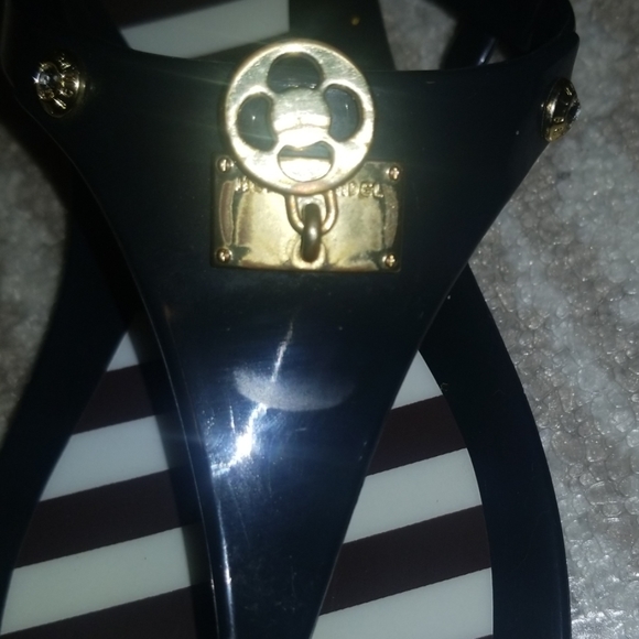 Henri Bendel Sandels (Miss Bendel Jelly Sandal) - Picture 5 of 5